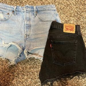 501 LEVI’S JEAN SHORT